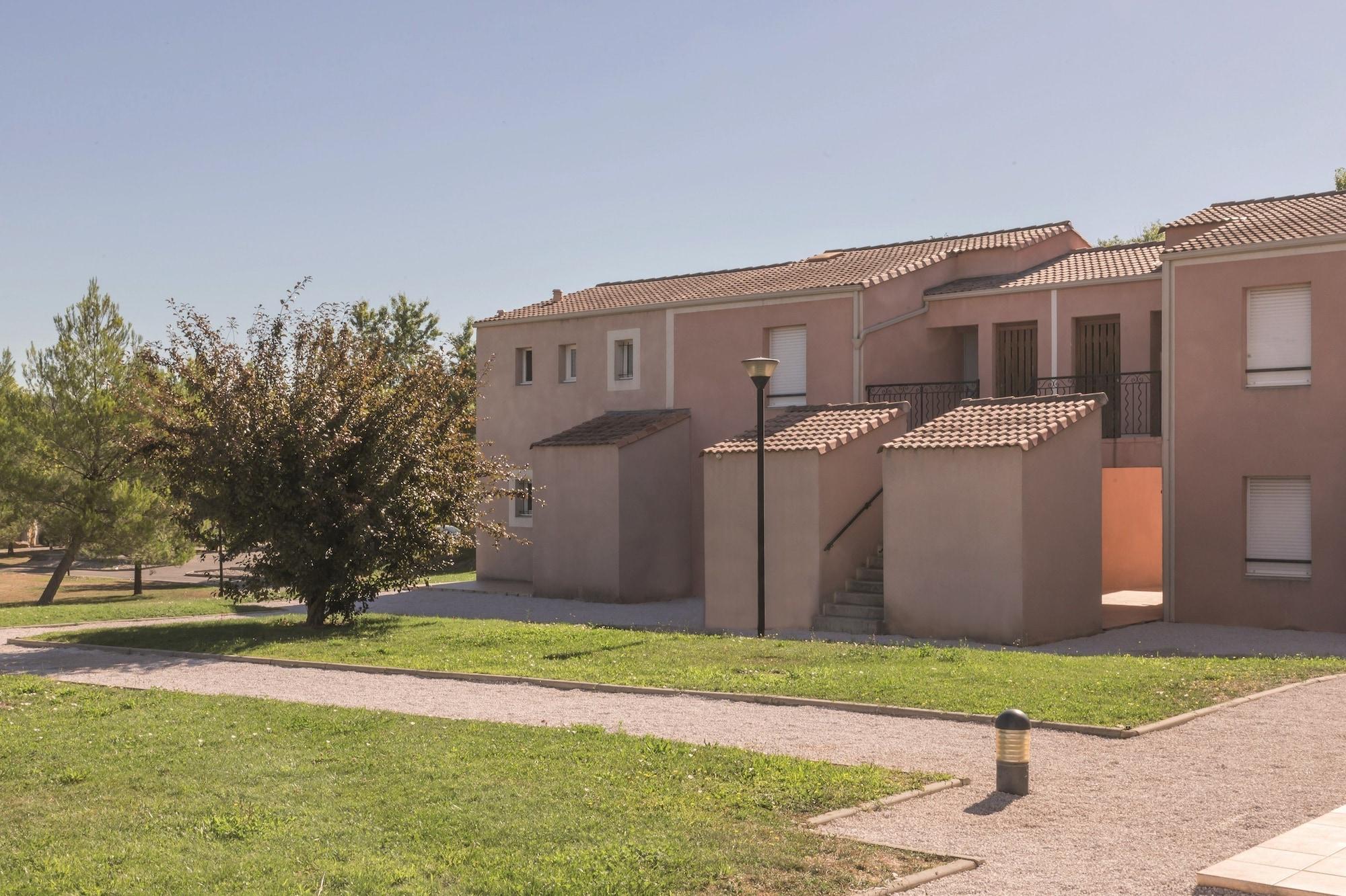 Appart'City Classic Aix En Provence - Fuveau Exterior photo