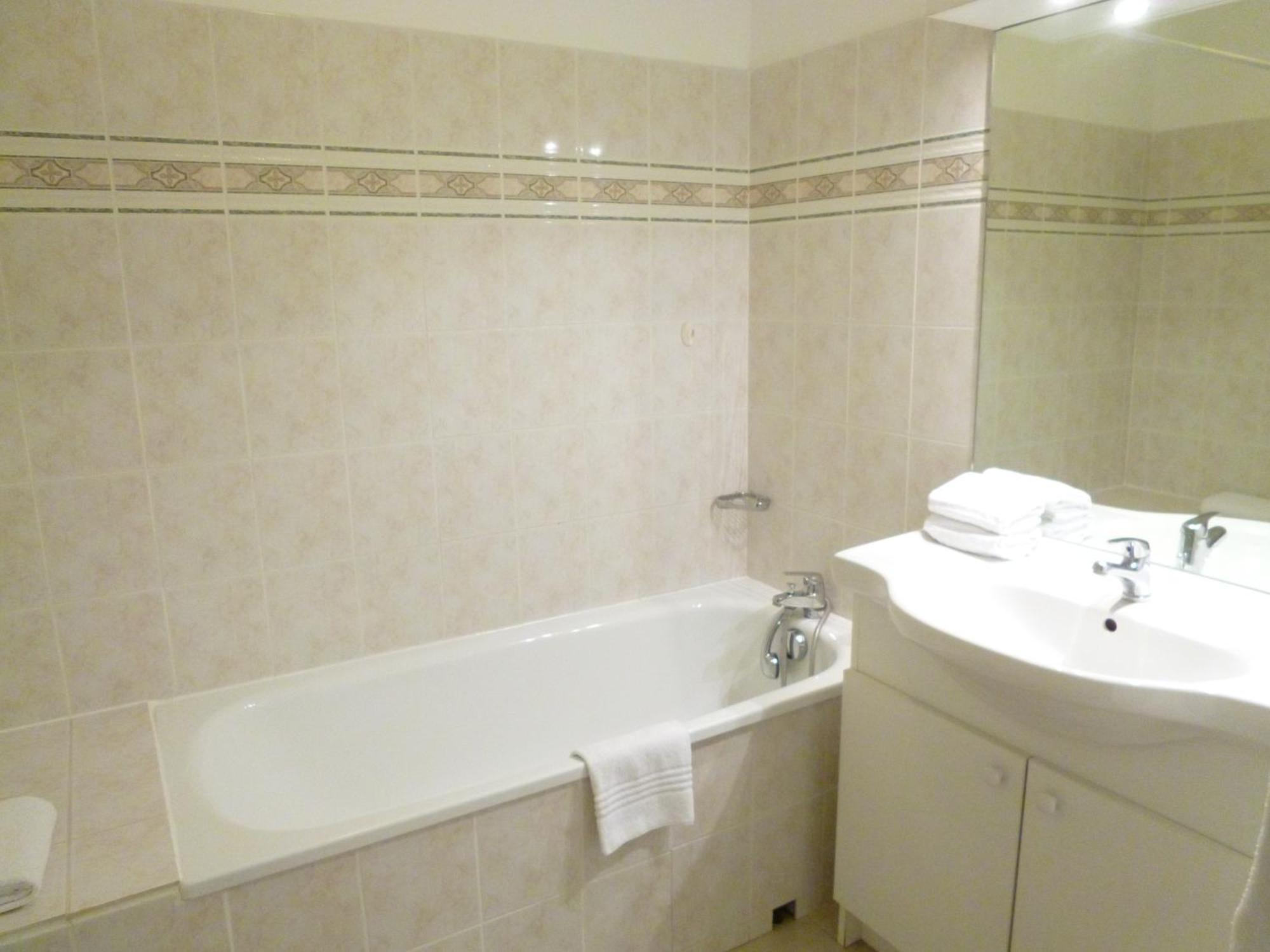 Appart'City Classic Aix En Provence - Fuveau Room photo
