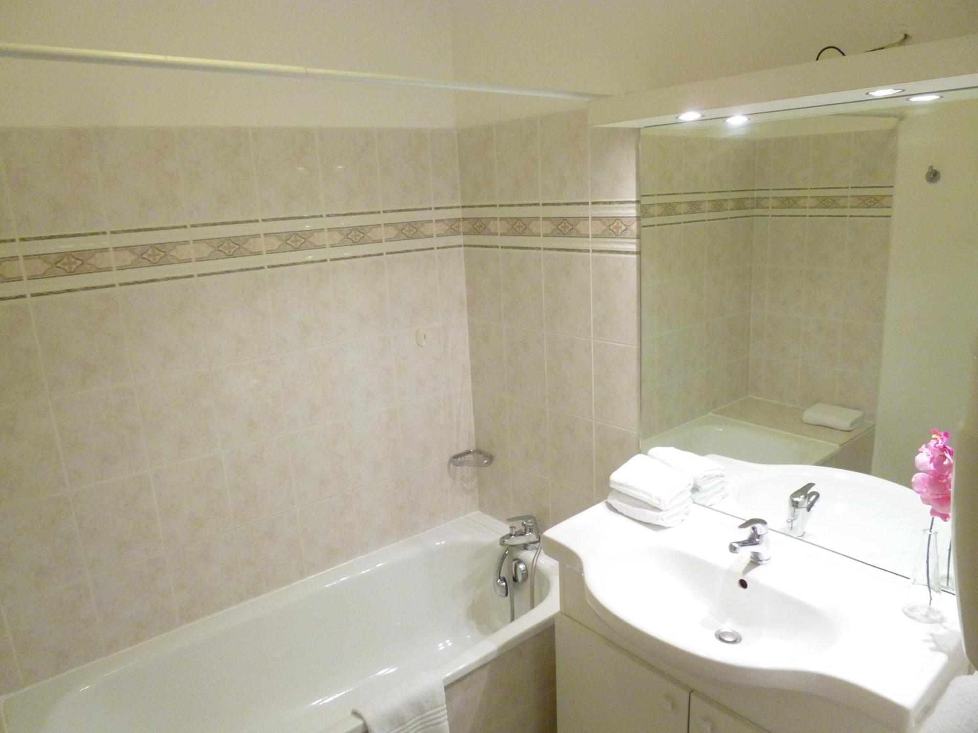 Appart'City Classic Aix En Provence - Fuveau Room photo