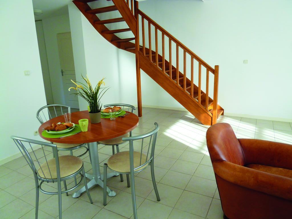 Appart'City Classic Aix En Provence - Fuveau Room photo